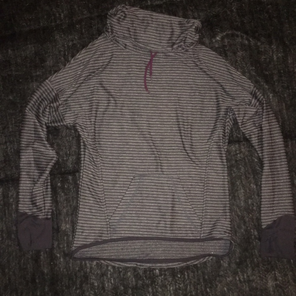 Sweat shirt top